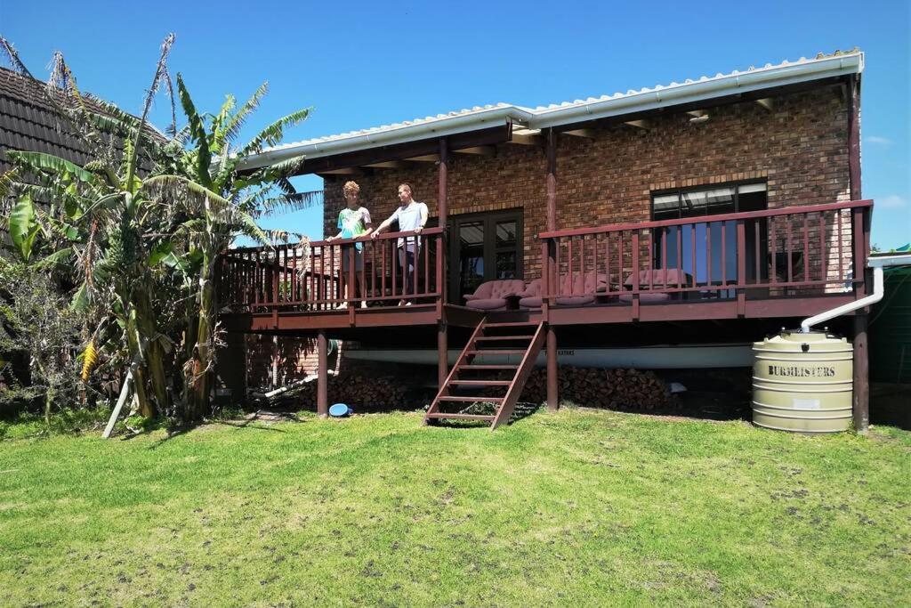 2 Bedroom Guest Suite At A-Frame Glengariff Beach Glen Eden Экстерьер фото